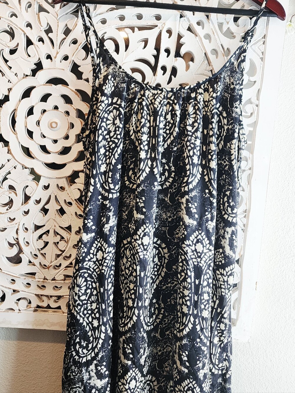 TYSA PAISLEY PRINT MAXI DRESS ADJUSTABLE STRAPS IN BLACK & WHITE Size SMALL - Picture 4 of 16